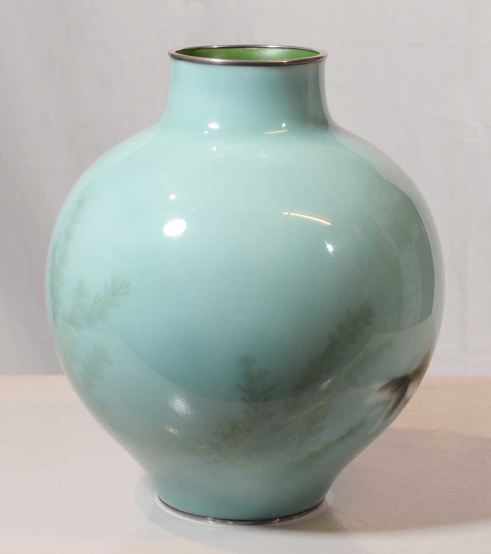 Japanese  Cloisonne Enamel Vase - Attributed to Gonda Hirosuke View III