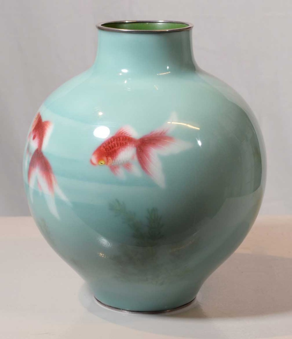 Japanese  Cloisonne Enamel Vase - Attributed to Gonda Hirosuke View V