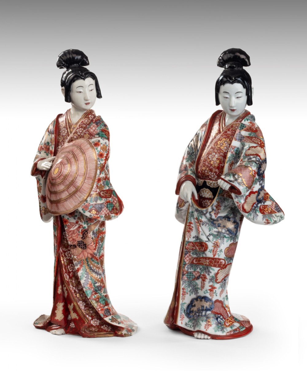 Large Pair of Exceptional Quality Japanese Imari Bijin View VIII