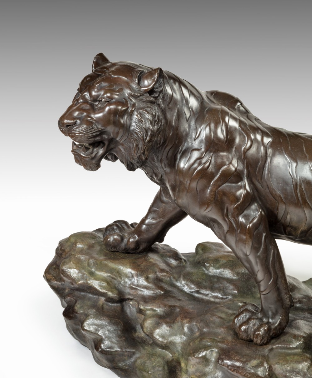 Huge Japanese Bronze Tiger Okimono on Stand View II