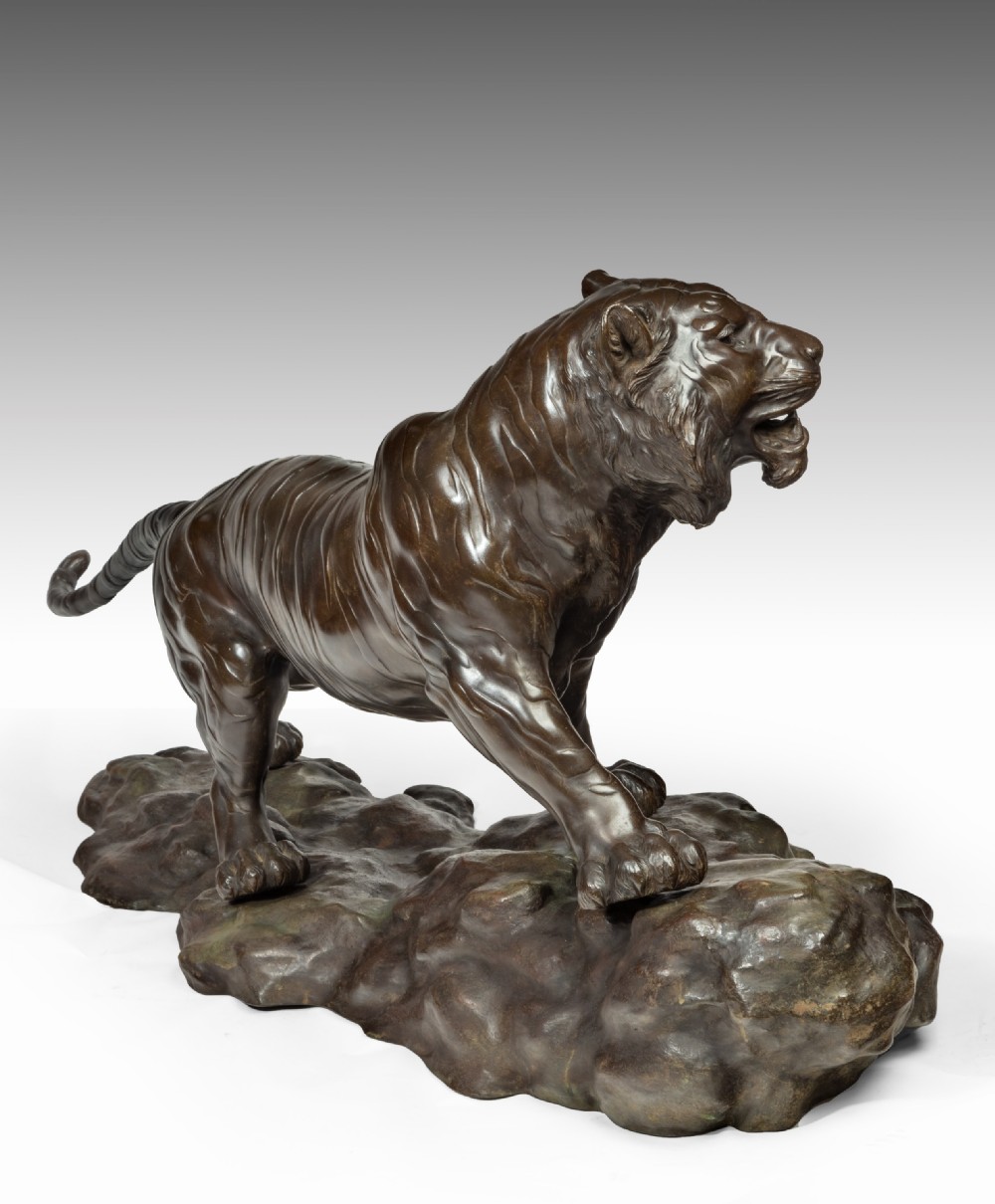 Huge Japanese Bronze Tiger Okimono on Stand View XII