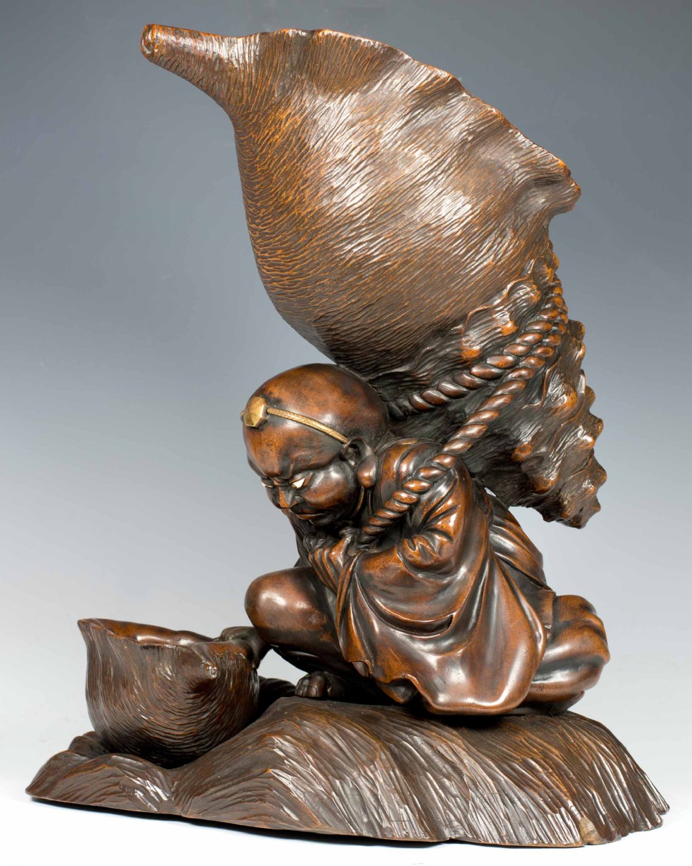 Large Japanese Wooden  Okimono Priest Carrying Huge Conch Shell View VIII