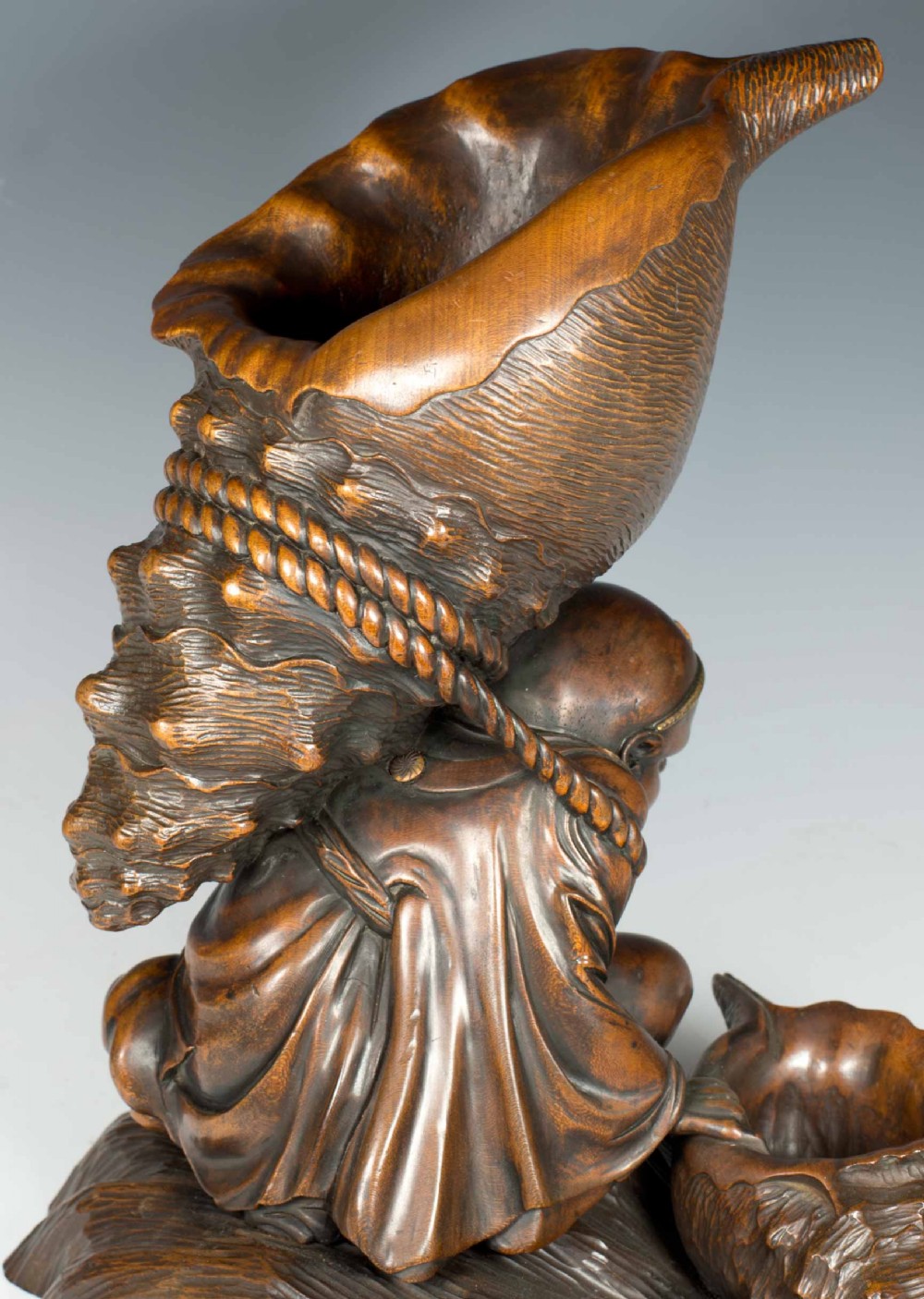 Large Japanese Wooden  Okimono Priest Carrying Huge Conch Shell View X