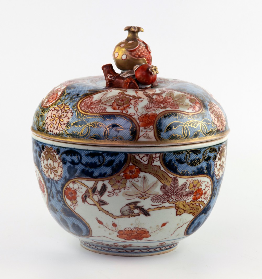 Japanese 17th century Arita Bowl and Cover View III
