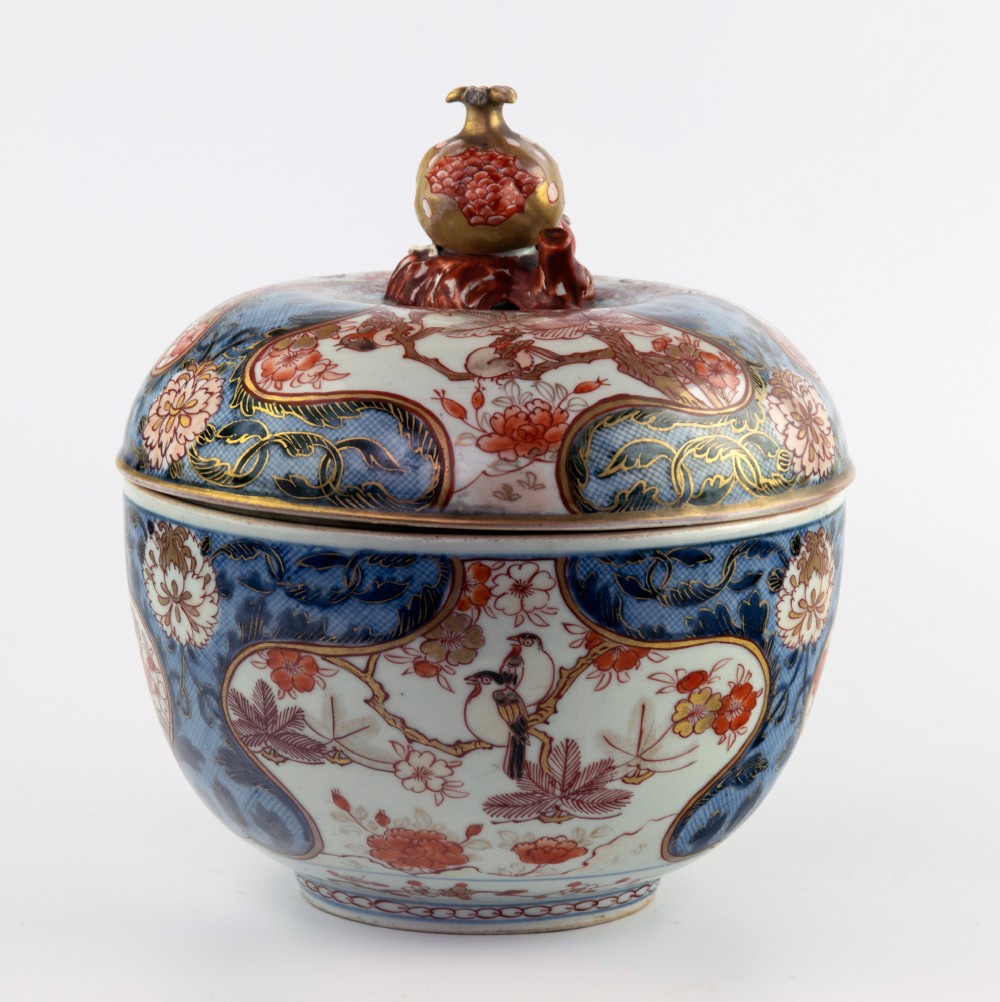 Japanese 17th century Arita Bowl and Cover View V