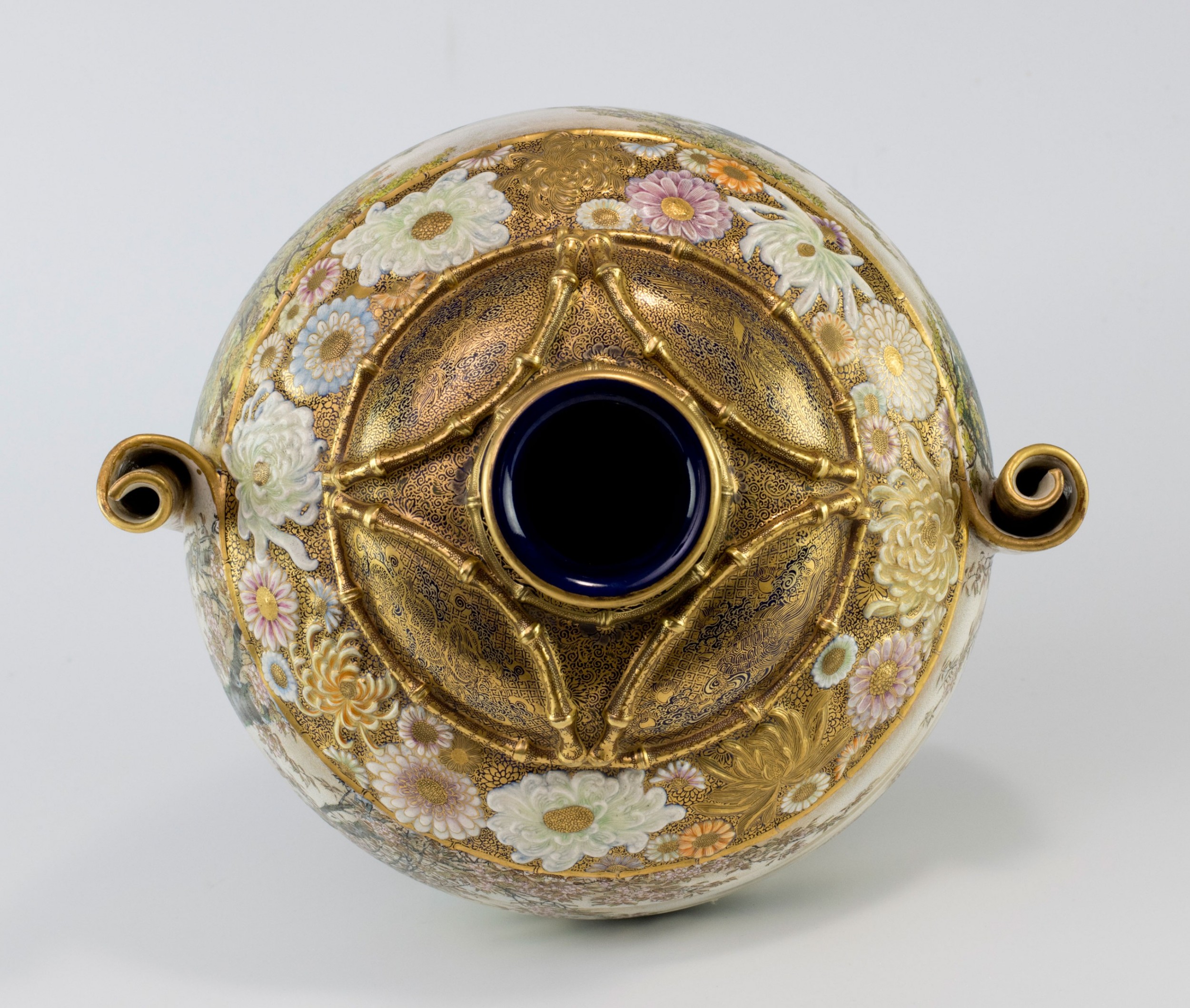 Outstanding Japanese Satsuma Vase By Kinkozan View IX