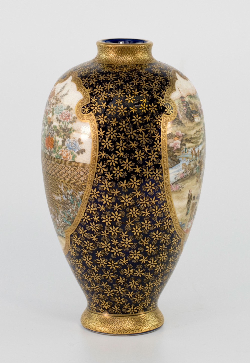Japanese Satsuma Vase by Kinkozan View III