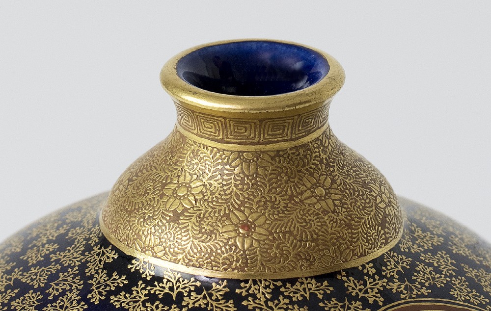Japanese Satsuma Vase Multi Signed by Kinkozan View VIII