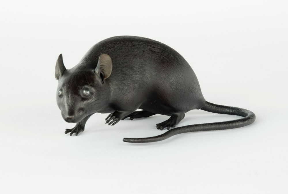 Fine Quality Japanese Bronze Rat Okimono - Artist Signed View II