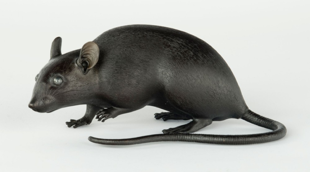 Fine Quality Japanese Bronze Rat Okimono - Artist Signed View VIII