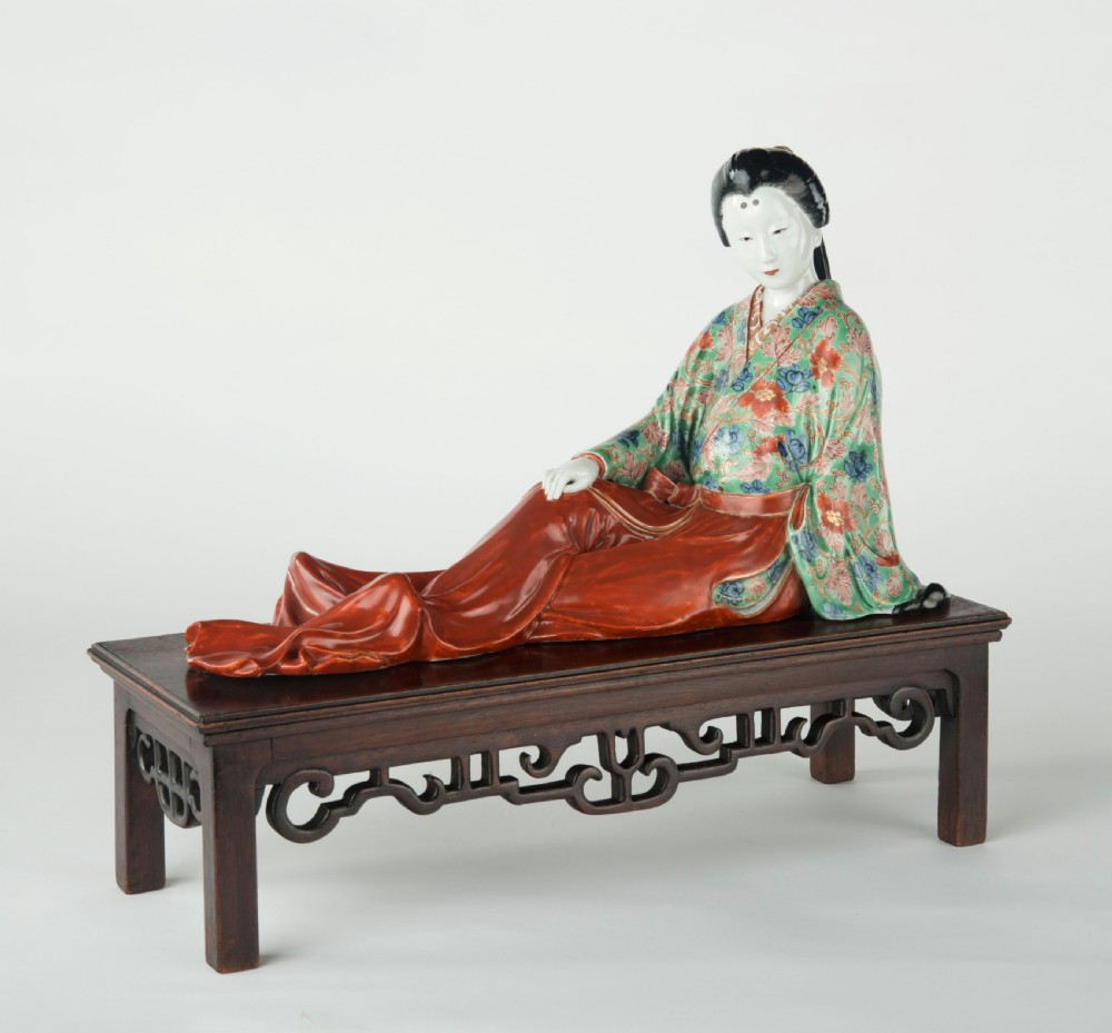 Enchanting Japanese Ceramic Kutani Bijin Okimono