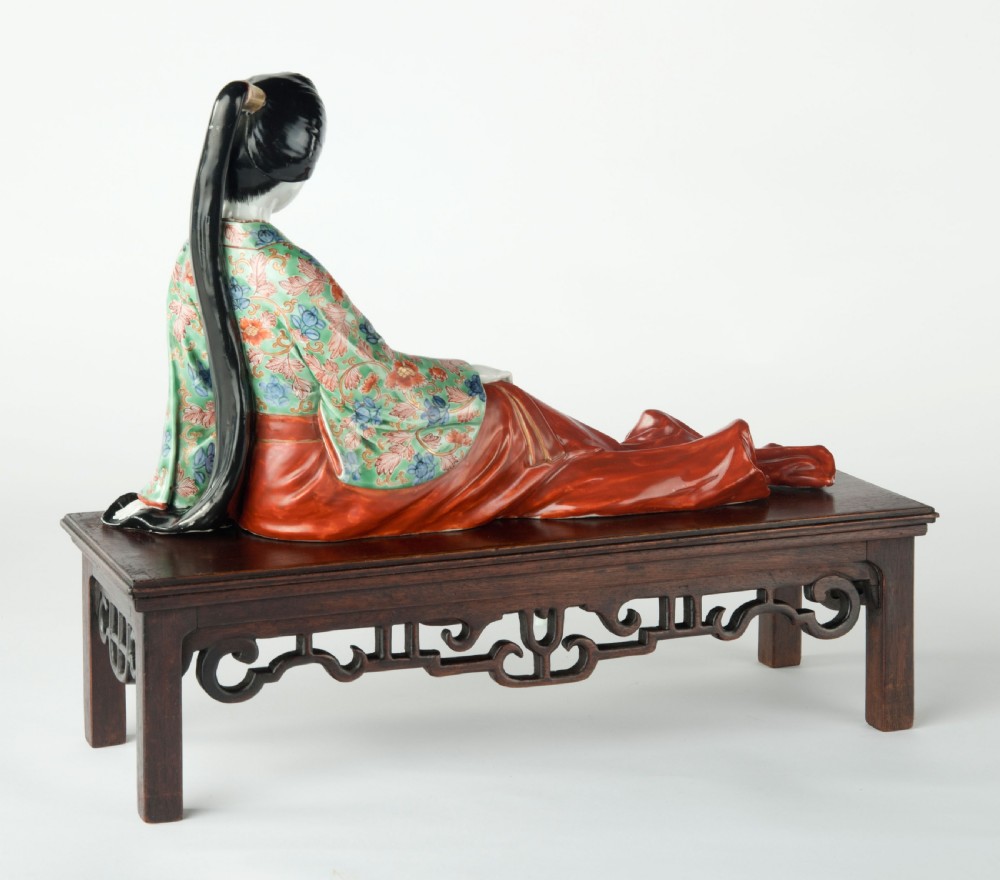 Enchanting Japanese Ceramic Kutani Bijin Okimono View III
