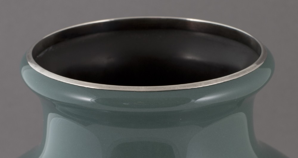 Japanese  Cloisonne Enamel Vase by Ando Jubei View VIII