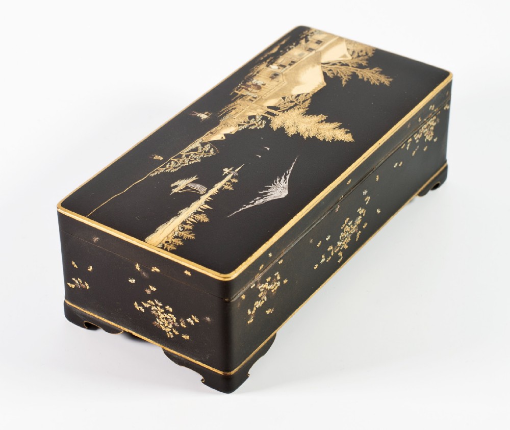 Japanese Iron Box by The Komai Company of Kyoto View V