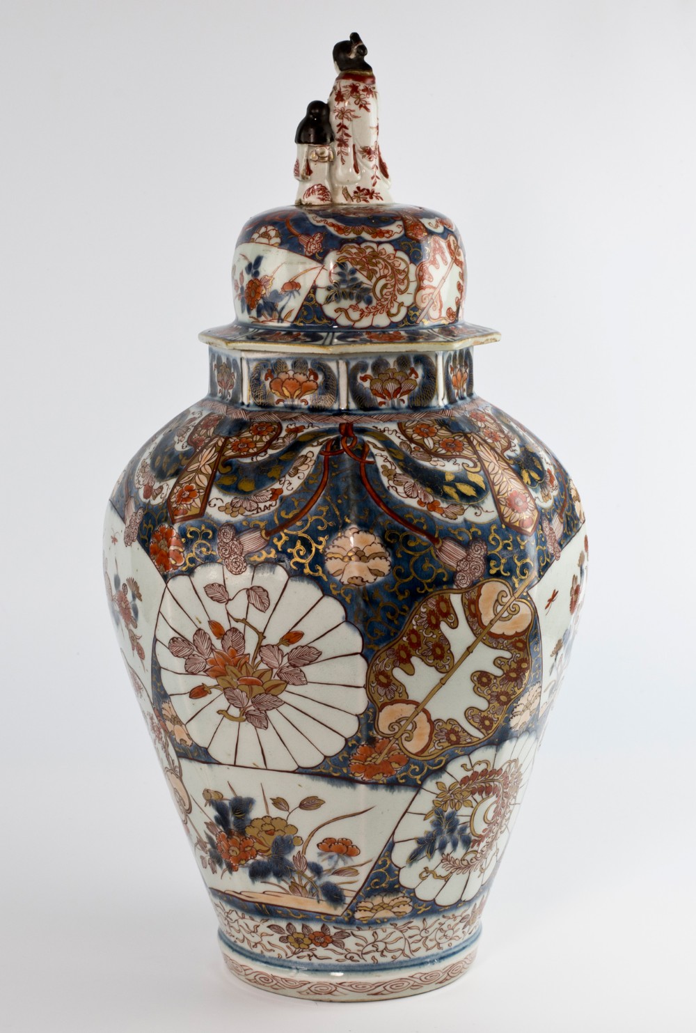 Large 17th Century Japanese Arita Vase- Genroku Period. View V