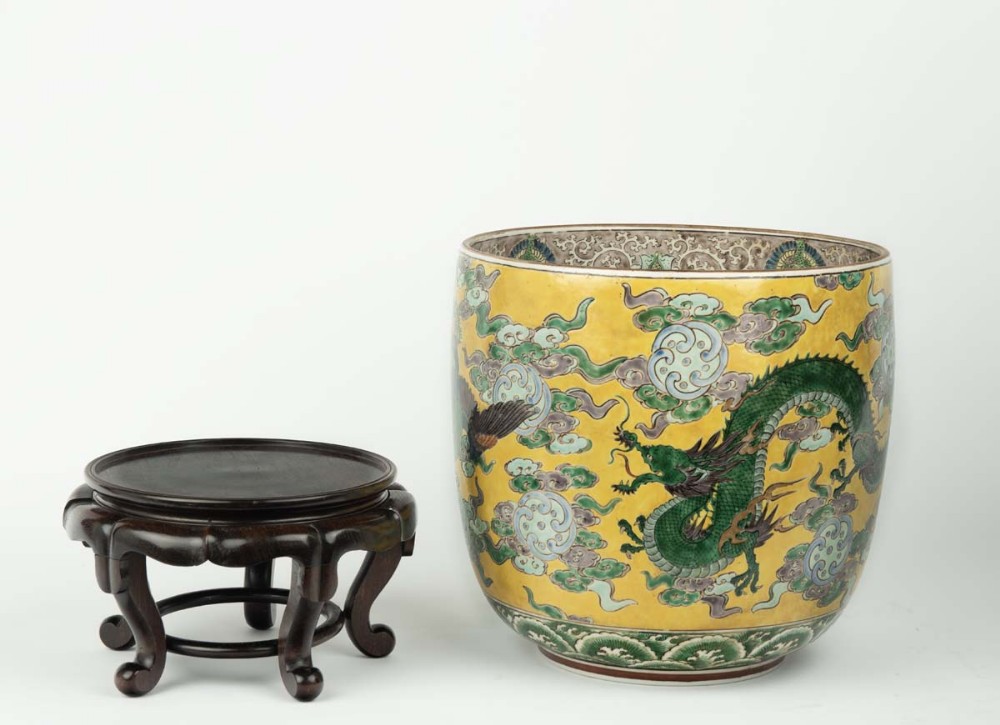 Large Japanese Kutani Jardiniere on Hardwood Stand View VI