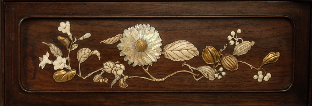 Japanese Shibayama Decorated Hardwood Shodana Cabinet View VIII