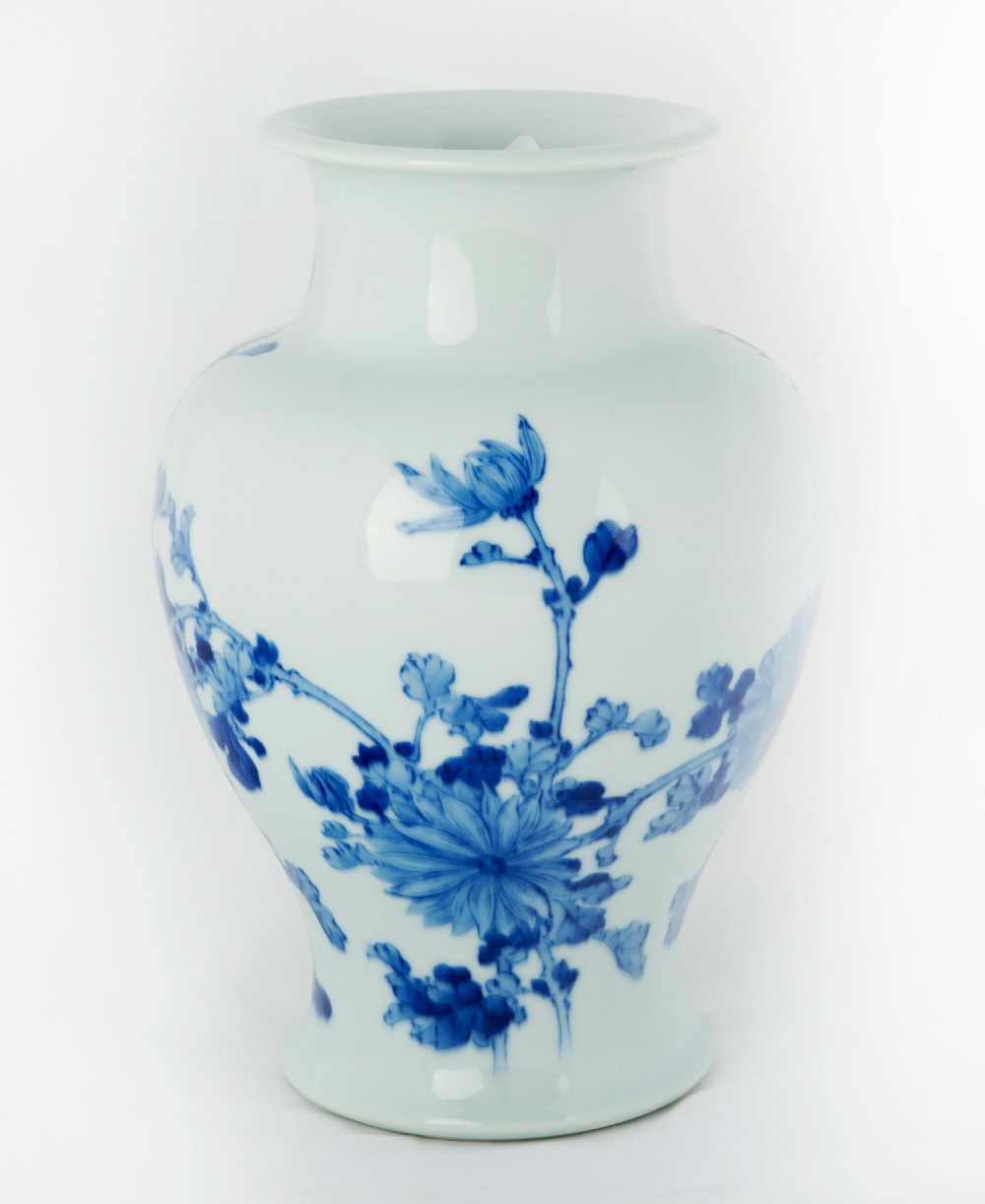 Japanese Ceramic Vase by Makuzu Kozan View IV