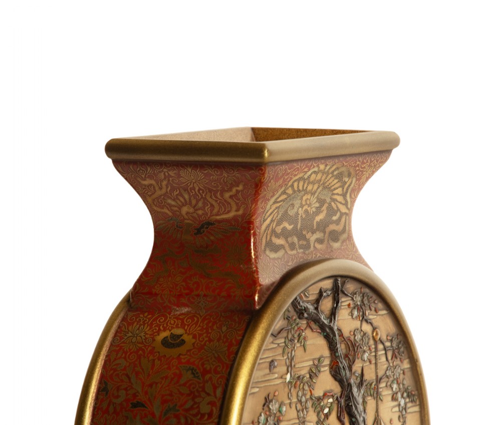 Pair of Japanese Shibayama and Lacquer Moon Flasks View VII