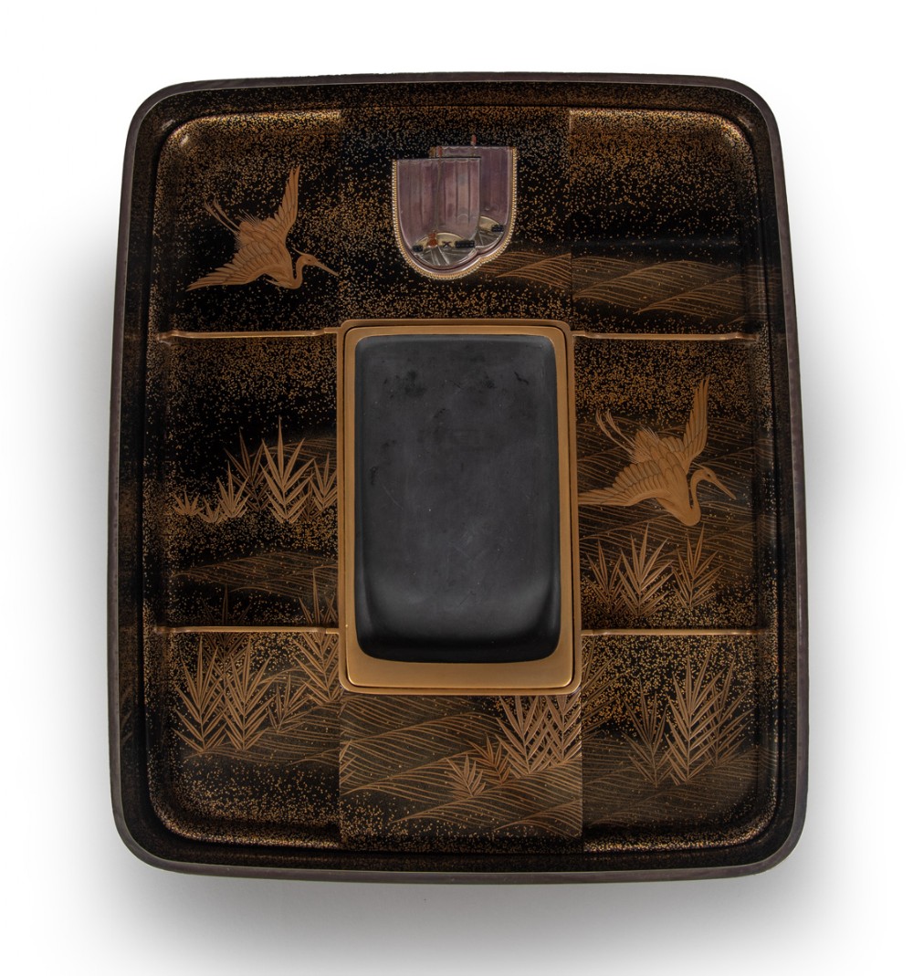 Exceptional Japanese Gold Lacquer Suzuribako and Bunko Set View XIII