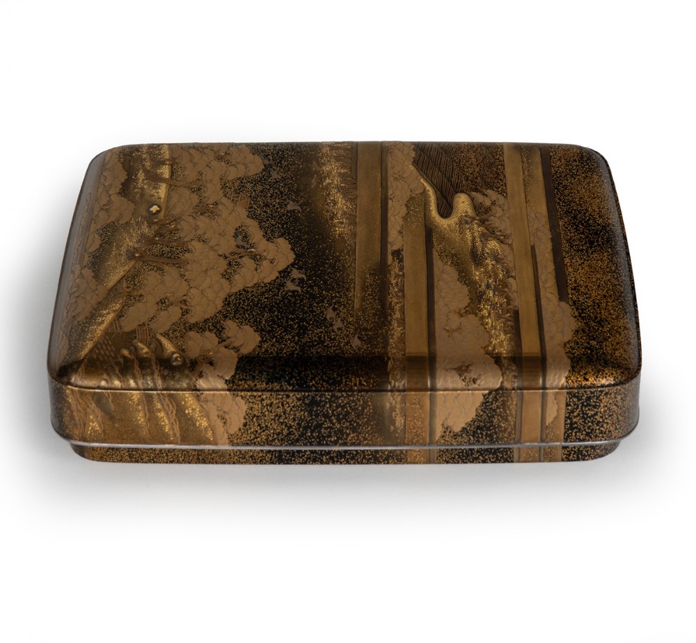 Exceptional Japanese Gold Lacquer Suzuribako and Bunko Set View XVI