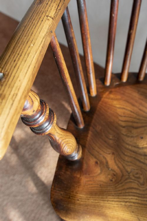 HOOPBACK WINDSOR CHAIR - ADDITIONAL PHOTO 3