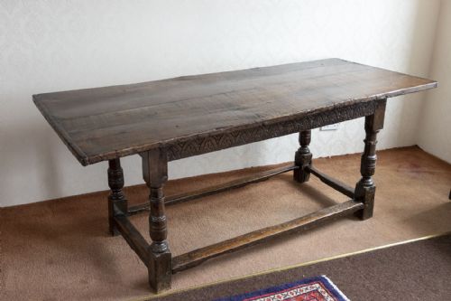 17TH CENTURY OAK REFECTORY TABLE - ADDITIONAL PHOTO 5