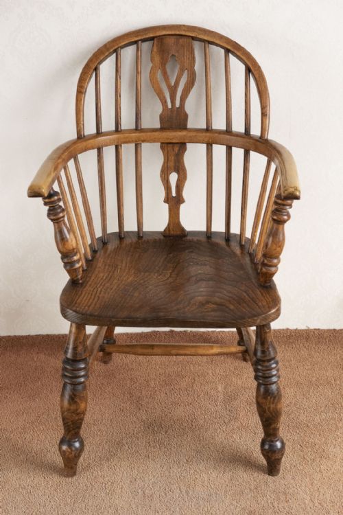 early 19th century ash and fruitwood hoopback windsor chair - CATEGORY: ANTIQUE CHAIRS - DATED 19TH CENTURY
