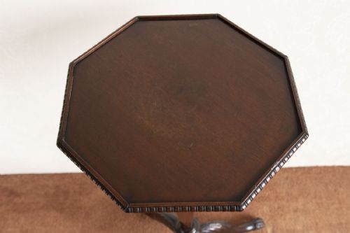 ELEGANT MAHOGANY TORCHERE - ADDITIONAL PHOTO 1