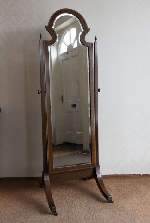 victorian mahogany cheval mirror - CATEGORY: ANTIQUE MIRRORS - DATED 19TH CENTURY
