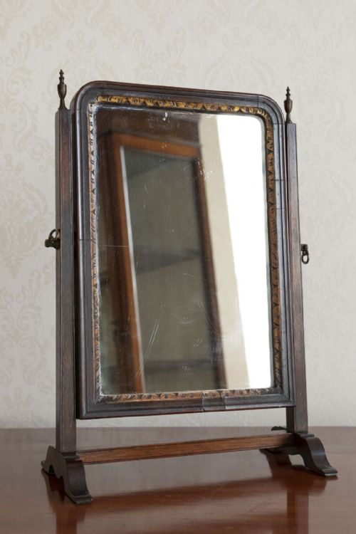 antique mahogany dressing mirror - CATEGORY: ANTIQUE MIRRORS - DATED 19TH CENTURY