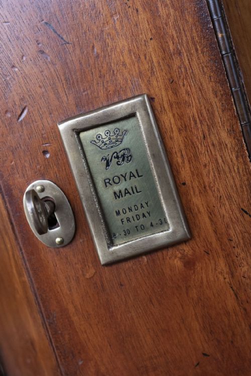 COUNTRY HOUSE MINIATURE POST BOX - ADDITIONAL PHOTO 2