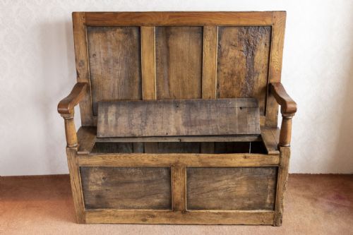 LATE 18TH OR EARLY 19TH CENTURY OAK SETTLE - ADDITIONAL PHOTO 4
