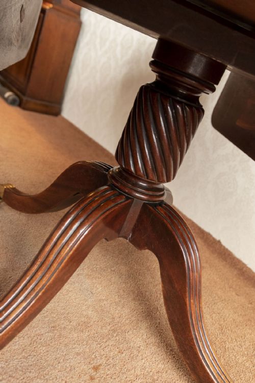 FINE QUALITY GEORGE III MAHOGANY DROP LEAF BREAKFAST TABLE - ADDITIONAL PHOTO 7