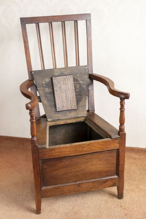 18TH CENTURY COMMODE CHAIR IN OAK - ADDITIONAL PHOTO 2