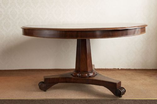 GOOD SIX TO EIGHT SEATER MAHOGANY CIRCULAR DINING TABLE - ADDITIONAL PHOTO 5