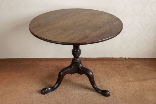 circular mahogany tripod table to seat four people - CATEGORY: ANTIQUE TABLES - DATED 18TH CENTURY