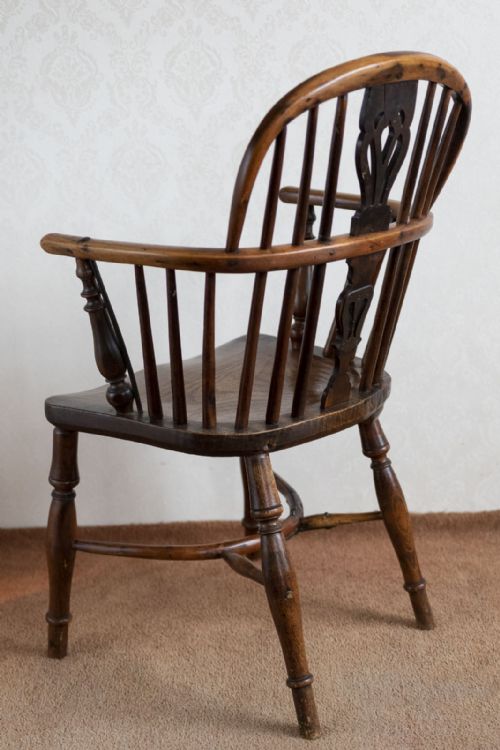 HOOPBACK WINDSOR CHAIR WITH AN ASH SEAT AND YEW WOOD FRAME - ADDITIONAL PHOTO 6