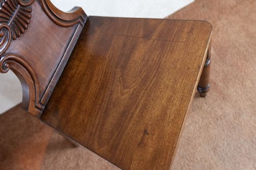 FINE QUALITY MAHOGANY HALL CHAIR - ADDITIONAL PHOTO 3