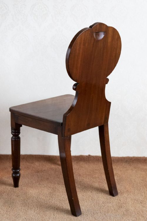 FINE QUALITY MAHOGANY HALL CHAIR - ADDITIONAL PHOTO 4