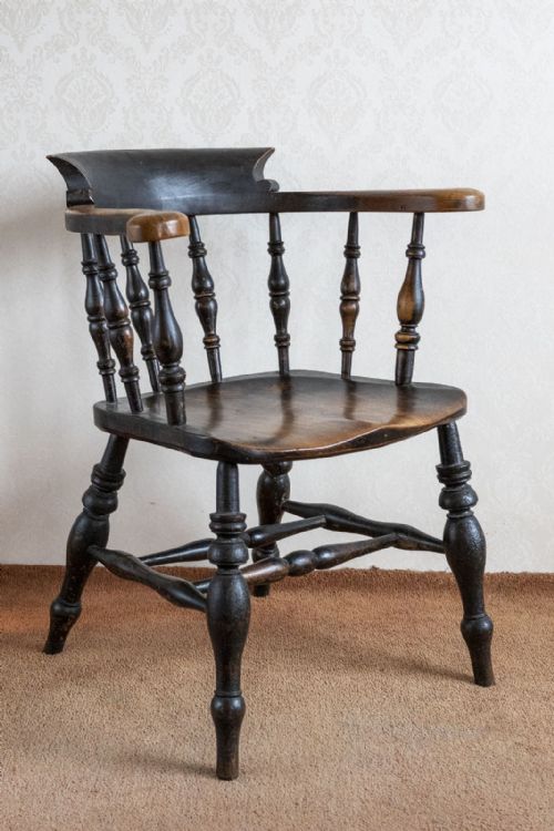a fine example of an antique smokers bow with double stretcher to base - CATEGORY: ANTIQUE CHAIRS - DATED 19TH CENTURY