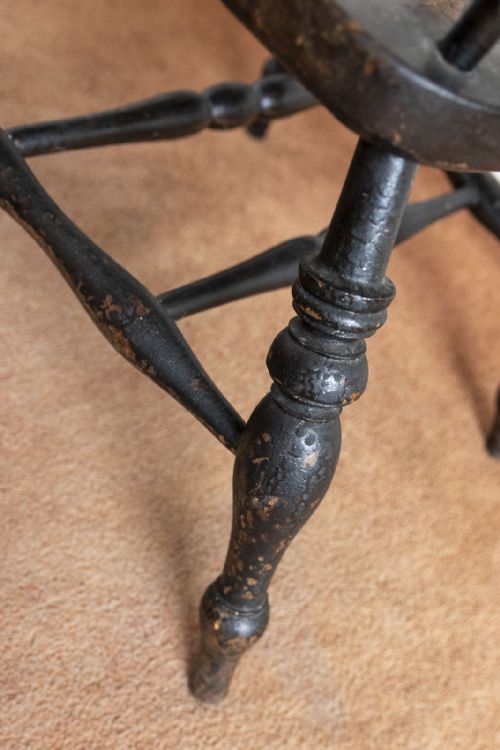 A FINE EXAMPLE OF AN ANTIQUE SMOKERS BOW WITH DOUBLE STRETCHER TO BASE - ADDITIONAL PHOTO 7