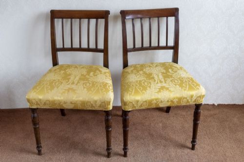 PAIR OF 18TH CENTURY SIDE CHAIRS IN EXCELLENT CONDITION - ADDITIONAL PHOTO 1