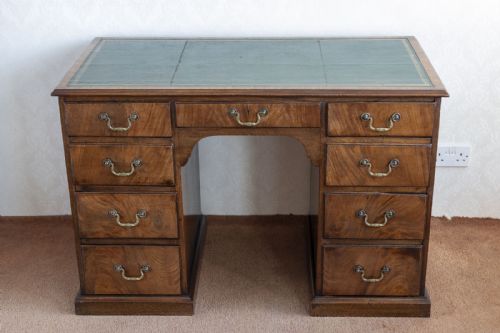 early 19th century mahogany desk of small proportions one piece - CATEGORY: ANTIQUE DESKS - DATED 19TH CENTURY