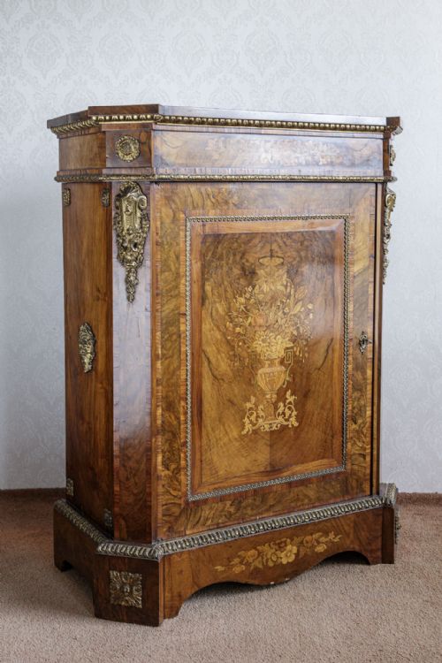 english burr walnut cabinet with marquetry detail - CATEGORY: ANTIQUE CUPBOARDS - DATED 19TH CENTURY