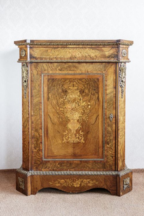 ENGLISH BURR WALNUT CABINET WITH MARQUETRY DETAIL - ADDITIONAL PHOTO 1