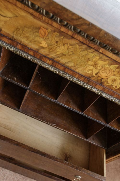 ENGLISH BURR WALNUT CABINET WITH MARQUETRY DETAIL - ADDITIONAL PHOTO 7