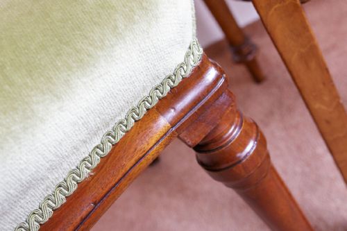 SET OF EIGHT VICTORIAN MAHOGANY DINING CHAIRS - ADDITIONAL PHOTO 5