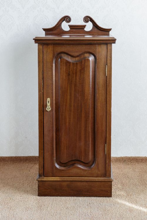 LATE 19TH CENTURY MAHOGANY POT CUPBOARD - ADDITIONAL PHOTO 2