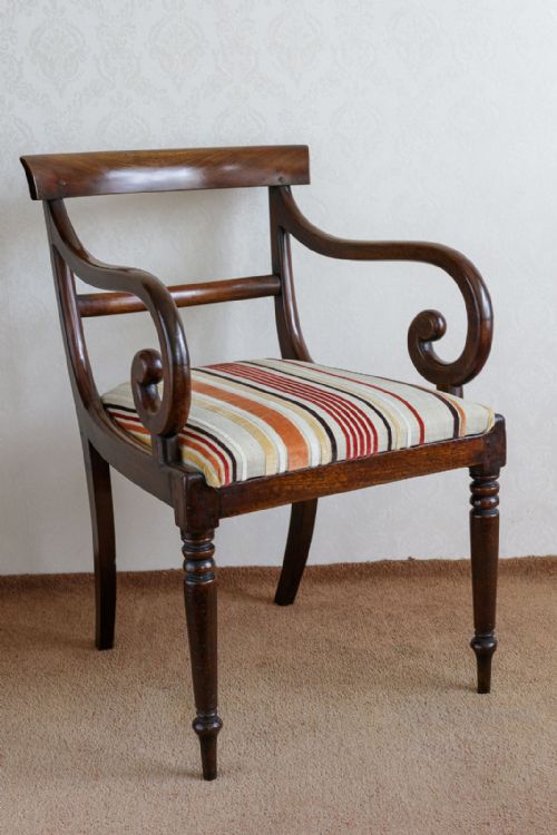 ANTIQUE MAHOGANY CARVER CHAIR - ADDITIONAL PHOTO 1
